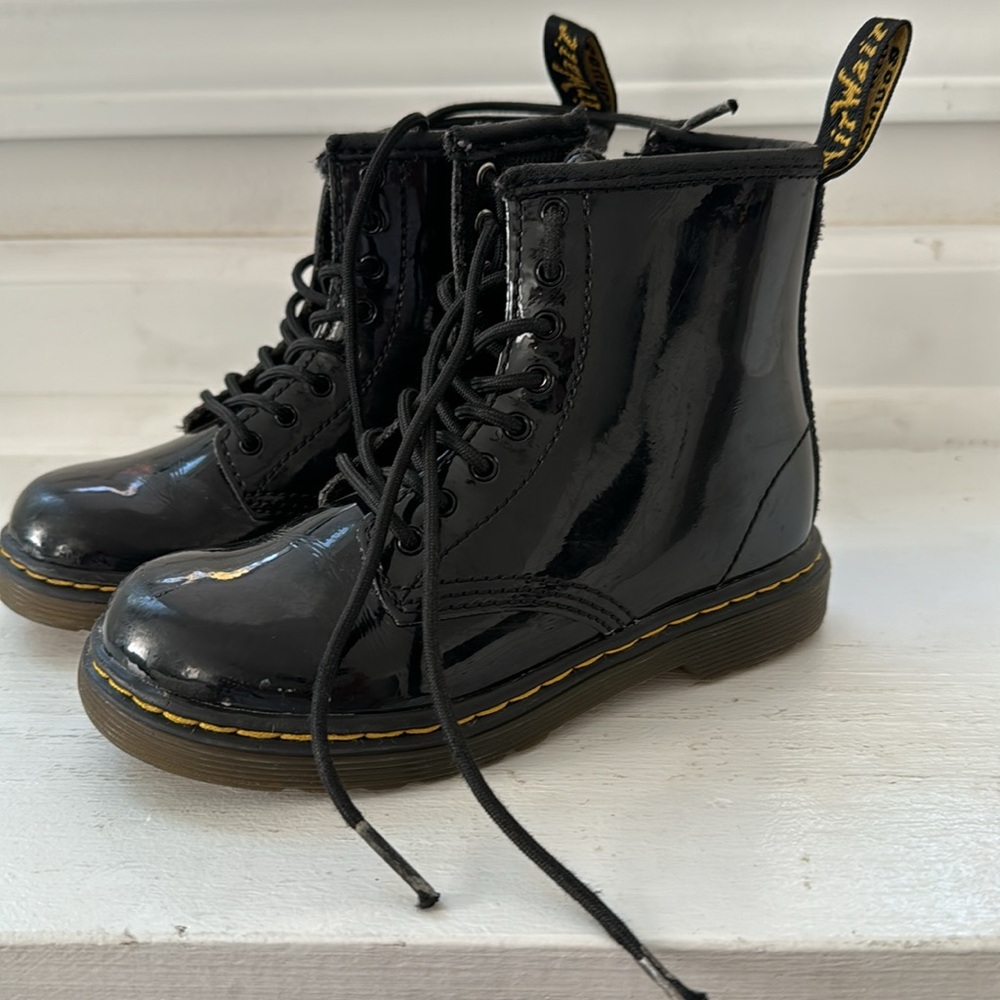 Kids size 10 Dr. Martens Patent Leather